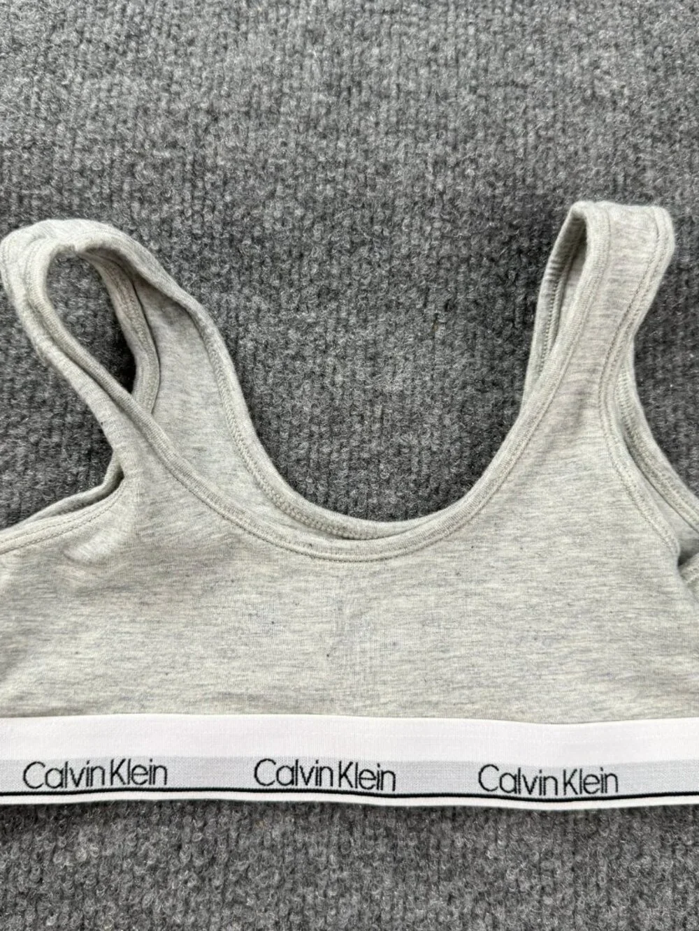 Calvin Klein Girls Scoop Neck Bralette Heather Gray Logo Band Size S 6/6X
